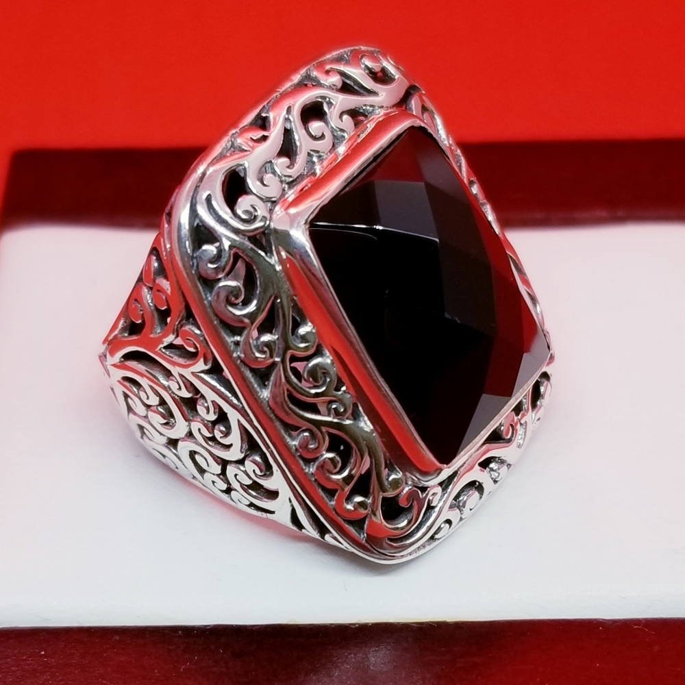 STERLING SILVER LARGE FACETED ONYX ORNATE RING - Picture 1 of 6